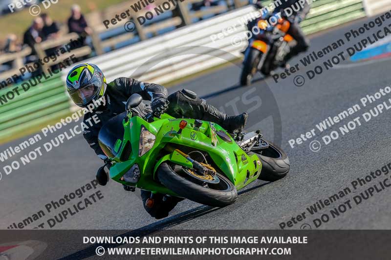 PJM Wedding Photography;enduro digital images;event digital images;eventdigitalimages;mallory park;mallory park photographs;mallory park trackday;mallory park trackday photographs;no limits trackdays;peter wileman photography;racing digital images;trackday digital images;trackday photos